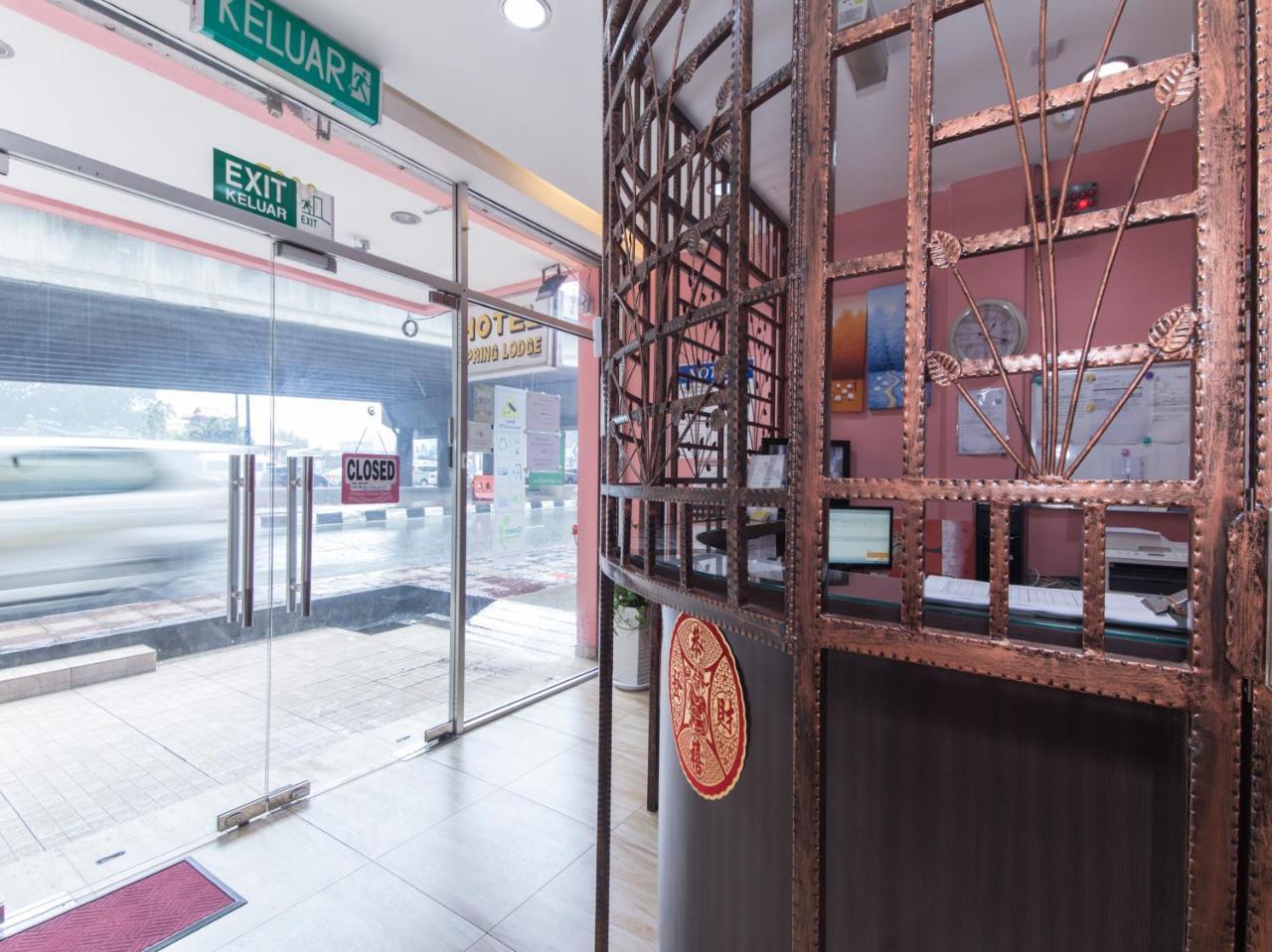 Oyo 172 Spring Hotel Kuala Lumpur Bagian luar foto
